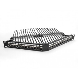 Panel krosowy Keystone 19" 1U 24-portowy z listwą przeciwnaprężeniową odgięty czarny Delock 66976