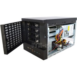 Obudowa CFI-A7879BB 4xHDD 3,5
