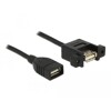 Przewód USB 2.0 typ A wtyk żeński na USB 2.0 typ A wtyk żeński do zabudowy panel. 25cm Delock 85105