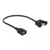 Przewód USB 2.0 typ A wtyk żeński na USB 2.0 typ A wtyk żeński do zabudowy panel. 25cm Delock 85105