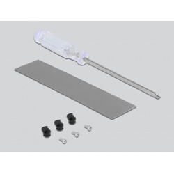 Karta PCI Express x16 (x4/x8) 1x NVMe M.2 key M z podświetleniem LED Delock 90566