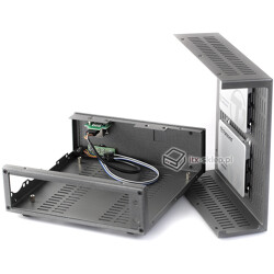 Uniwersalna obudowa Solid-62 mini-ITX grafitowa